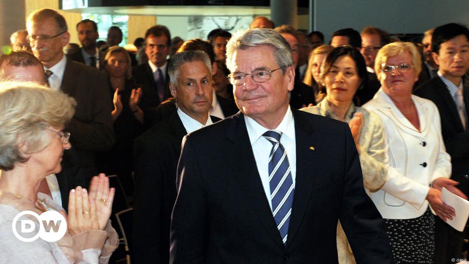 Joachim Gauck What Do The Germans Think About Him Dw