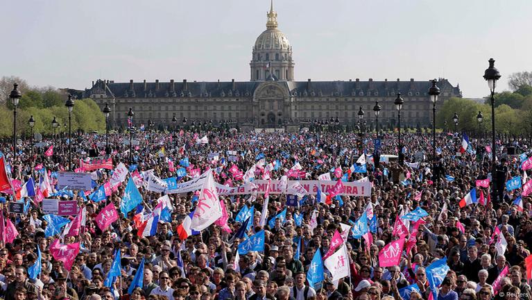 Postcard Anti Gay Marriage Protest France Dw