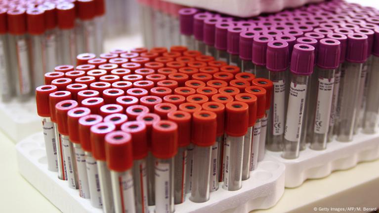 US Lifts Lifetime Ban On Gay Blood Donations DW 12 22 2015