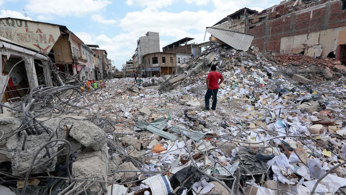 Ecuador Cifra De Fallecidos Por El Terremoto Aumenta A Dw