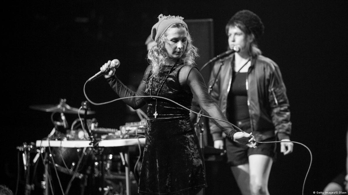 Группа Pussy Riot впервые выступила в ФРГ