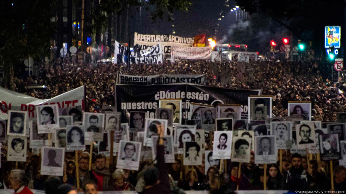 Uruguayos Marcharon Por Los Desaparecidos En La Dictadura DW 21 05 2018