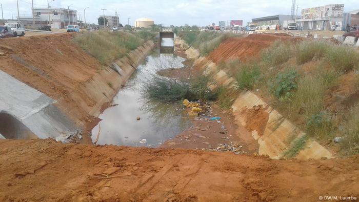 Angola Vala Da Morte A C U Aberto Mata Pessoas No Zango Not Cias