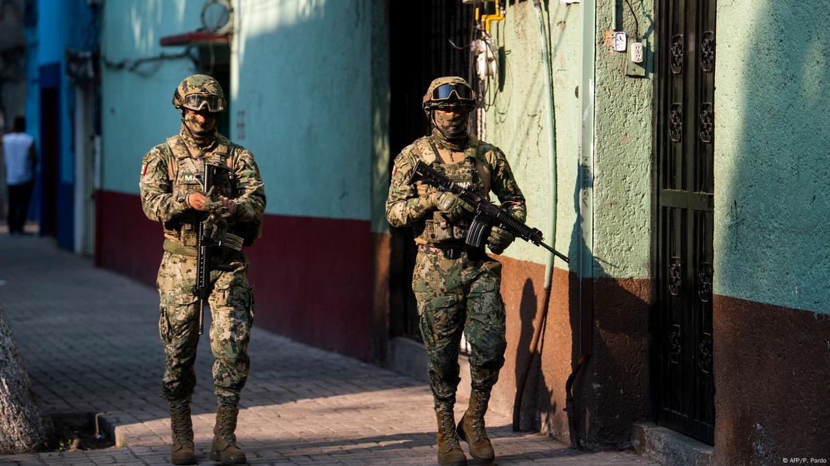 M Xico Acusan A Militares Por Violaciones Graves A Dd Hh Dw