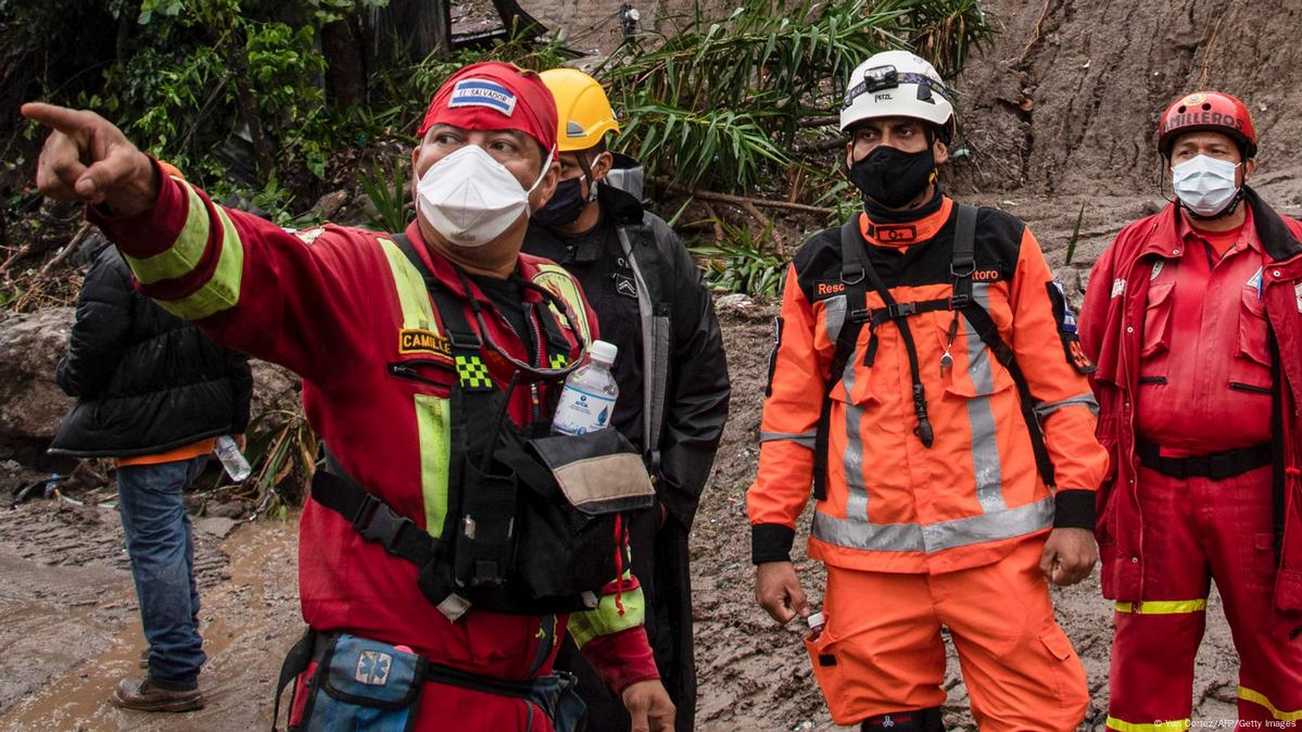 Lluvias en El Salvador dejan a más de cien alberguados DW 12 09 2021