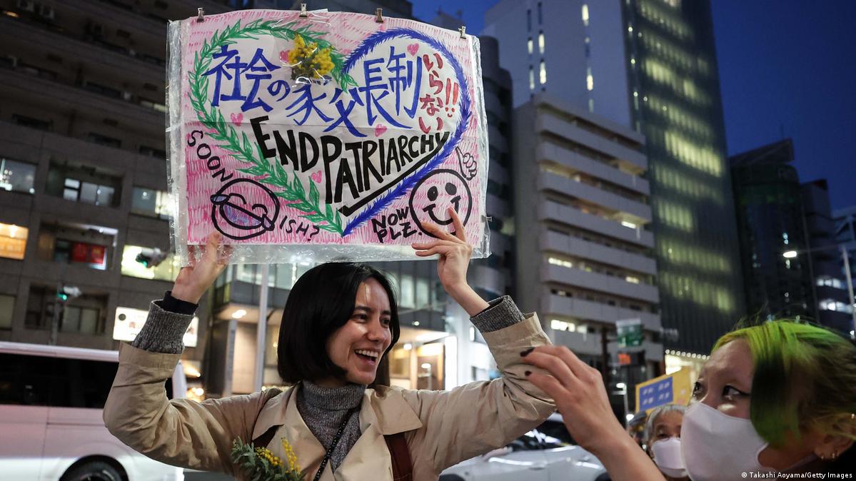 Žene u Japanu: jedva da ima jednakosti – DW – 07.05.2023