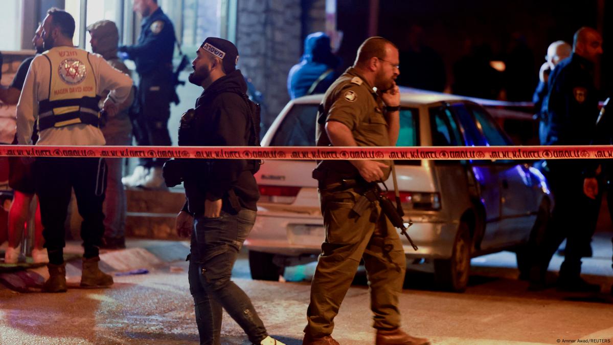 Un muerto y 5 heridos en ataque a tiros cerca de Jerusalén DW 22 02