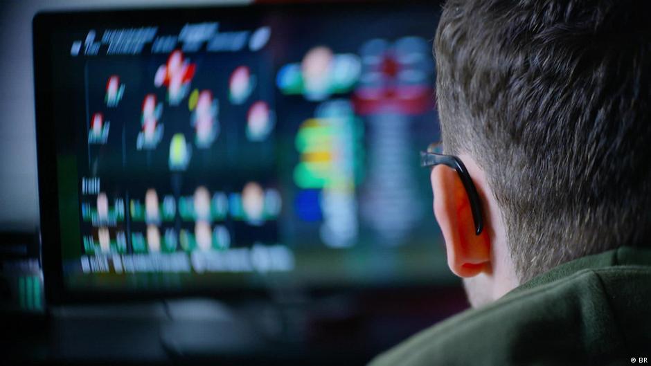 Exploiting Amateur Soccer DW