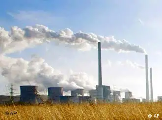 德国的火力发电厂大多做到了清洁排放。这是鲁尔区的一家电厂，排放的是水蒸气