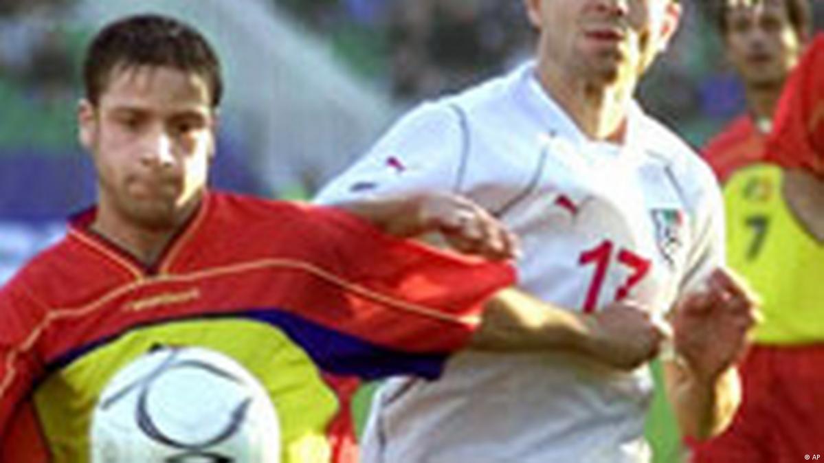 Болгары забивают свой первый гол, итальянцы плачут – DW – 22.06.2004
