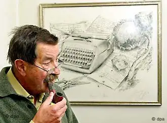 Günter Grass mit Zeichnung
