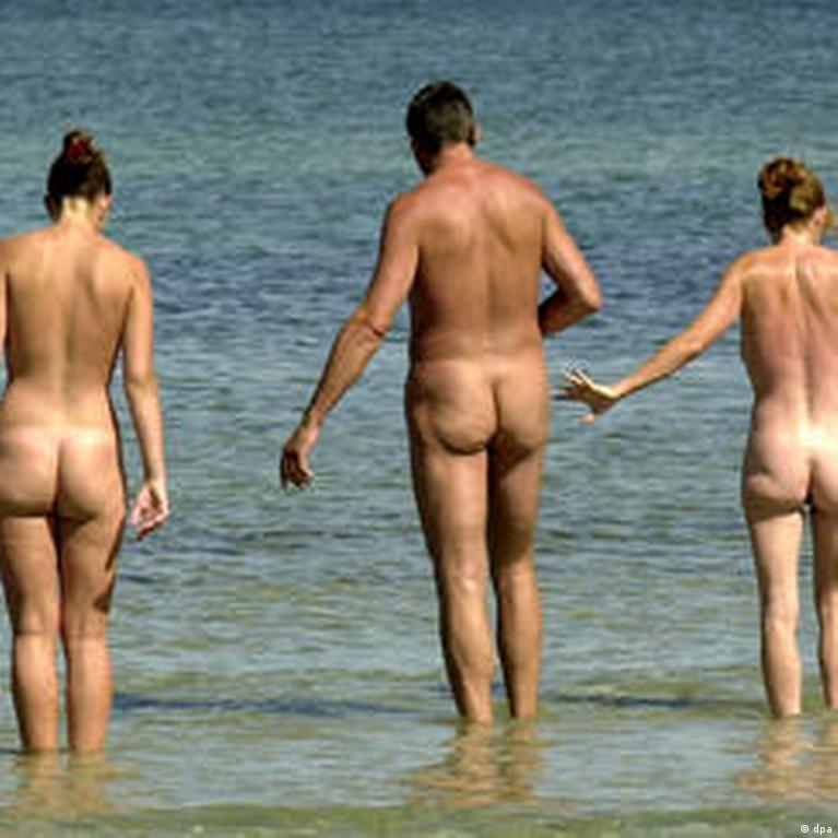 Порно нудистский пляж немцы