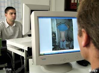 Cyber Police – DW – 01/08/2007