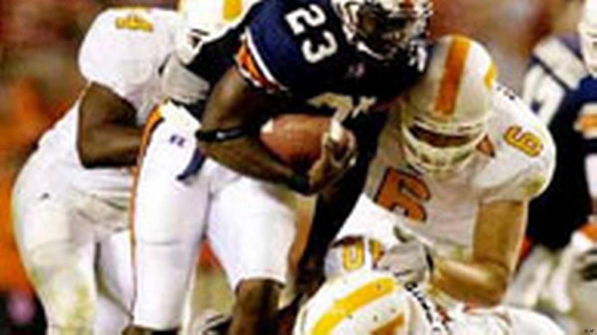 Today in Pro Football History: 2004: Thunder Defeat Galaxy in World Bowl  XII for NFL Europe Title