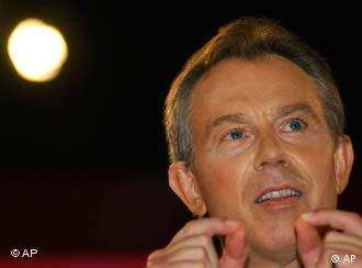 Tony Blair: referendo postergado.