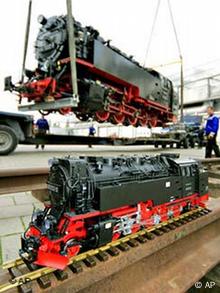 lgb model trains