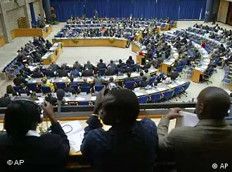 联合国安理会在肯尼亚开会讨论苏丹达尔富尔问题，中国代表反对制裁苏丹政府
