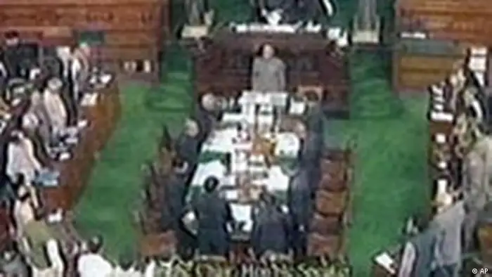 Indisches Parlament (innen) (AP)
