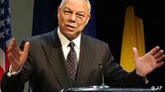 Colin Powell NATO Außenminister Treffen