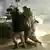 Ranjeni američki vojnik nakon eksplozije u kantini američke baze u Mossulu
