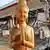 O statuie budistă în faţa unui hotel distrus de tsunami din staţiunea Khao Lak