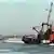 Rostige Schiffswracks vergiften südasiatische KüstenQuelle: AP