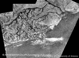 Titan Poput Zemlje Veliki Uspjeh Europske Svemirske Misije Na Saturnovom Mjesecu Prica Dana Dw 24 01 2005