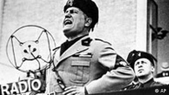  Бенито Мусолини 