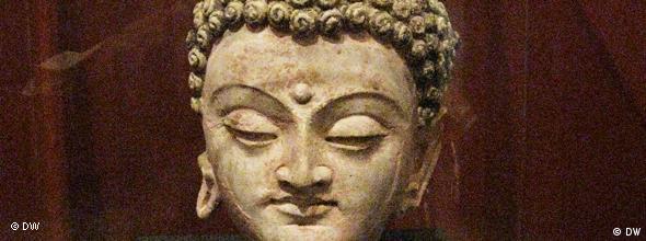 در حفاری های جدید آثار تاریخی جدید به شمول تندیس های بودایی کشف شده اند