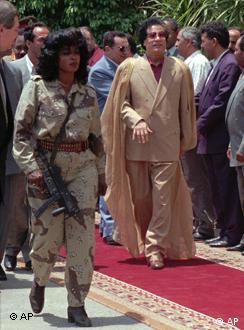 to donate Mew Mew On the verge Gaddafi - capturat şi ucis la Sirte, potrivit liderilor CNT | Global | DW |  20.10.2011