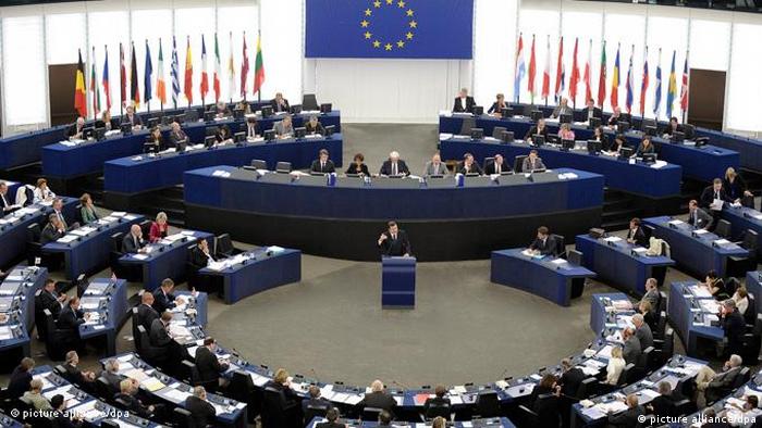 Flash-Galerie Jose Manuel Durau Barroso spricht vor dem Europäischen Parlament (picture alliance/dpa)