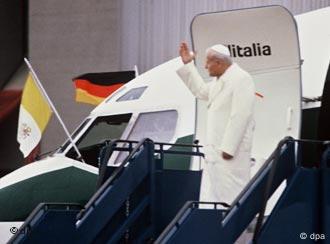 Juan Pablo II y los alemanes DW 02/04/2005