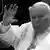 Papa Gjon Pali i II duke bekuar njerëzit