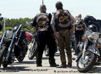Hell′s Angels biker gangs shut down in 
