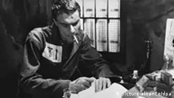 Thomas Holtzmann als Richard Sorge in dem Film Wer sind Sie, Dr. Sorge? von 1961