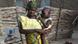Mutter mit Kindern in Maradi, Niger (Foto: Ali Abdou) Mutter mit Kindern in Maradi, Niger (Foto: Ali Abdou)