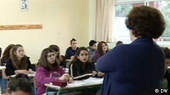 Πολλά σχολεία στην Ελλάδα τα τελευταία χρόνια λειτουργούν με αναπληρωτές