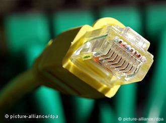 Welche Politische Macht Hat Das Internet Deutschland Dw 16 11 11