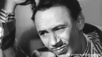 Rudolf Platte in dem Film Der Mann, der sich selber sucht (1950)