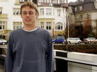 哈特希是众多德国大学生中的普通一员