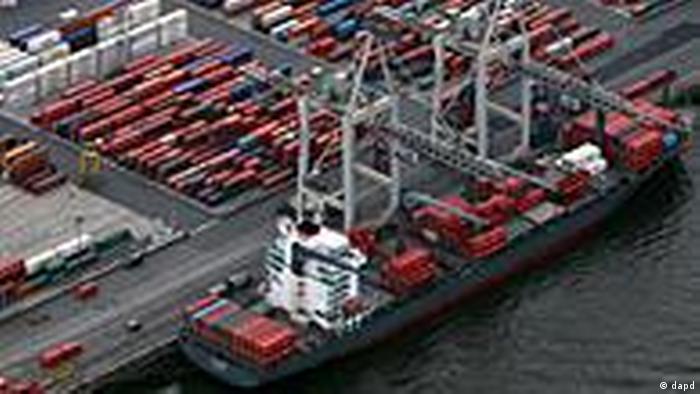 Deutschland Wirtschaft Export Containerterminal im Hamburger Hafen ifo-Index