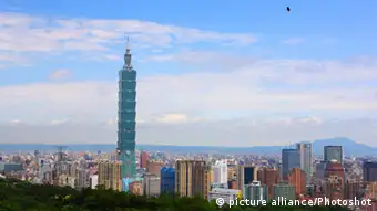 Wolkenkratzer Taipei 101 in Taiwan