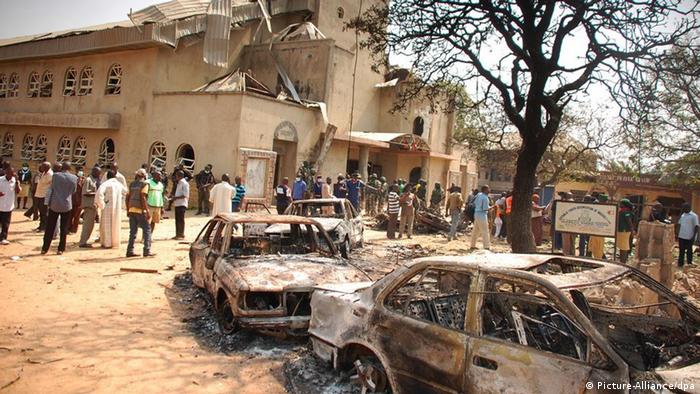 Die Theresienkirche in Madalla / Nigeria wurde bei einem Bombenattentat zerstört. Foto: dpa