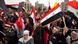 Demonstranten mit syrischen Fahnen (Foto: dpa) Demonstranten mit syrischen Fahnen (Foto: dpa)