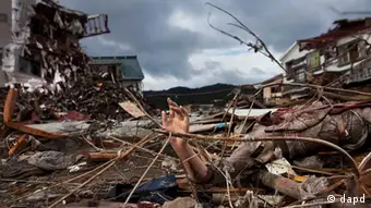 Japan Erdbeben und Tsunami Fukushima Trümmer in Kesennuma