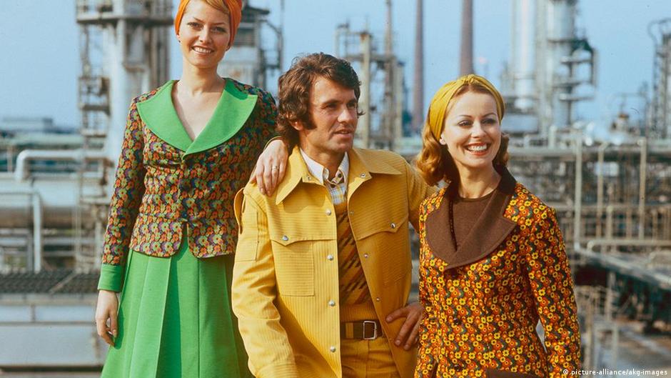 Socialism in color DW 03/26/2014