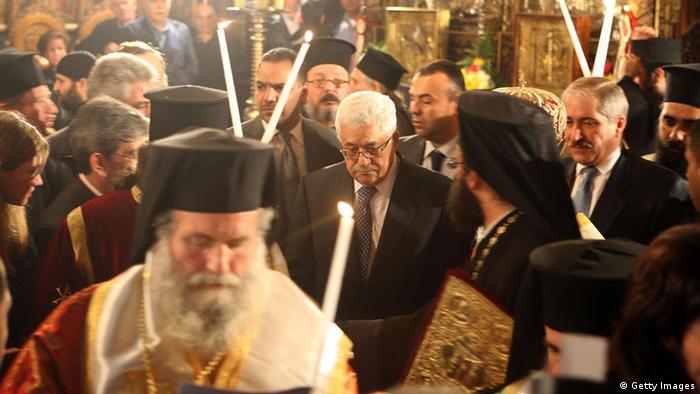 Othodoxe Christen in Bethlehem - auch Palästinenser-Präsident Mahmud Abbas nimmt an der Feierlichkeit teil (Foto: Palestianian Press Office/Getty Images)
