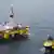 Норвежская буровая платформа в Баренцевом море