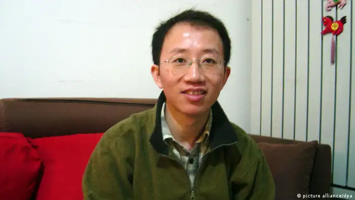 Chinesischer Bürgerrechtler Hu Jia freigelassen (picture alliance/dpa)
