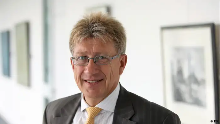 Dr. Reinhard Hartstein, Verwaltungsdirektor und Stellvertretender Intendant